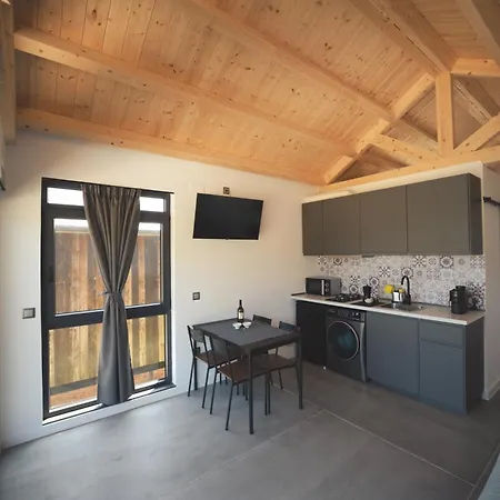 Hórreos De Abrela * O Vicedo