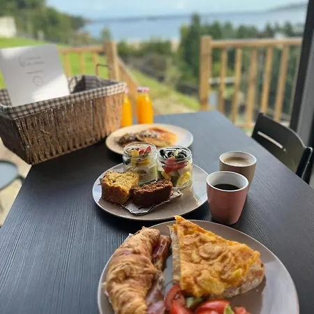 Hórreos De Abrela *